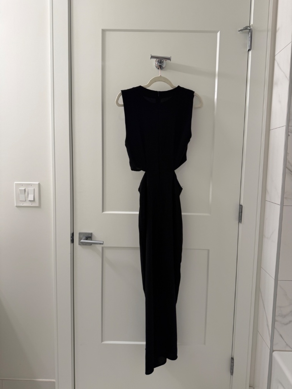 Zara Black Cutout Maxi Dress with Gold Buckle – Size 4 - Picture 4 of 4
